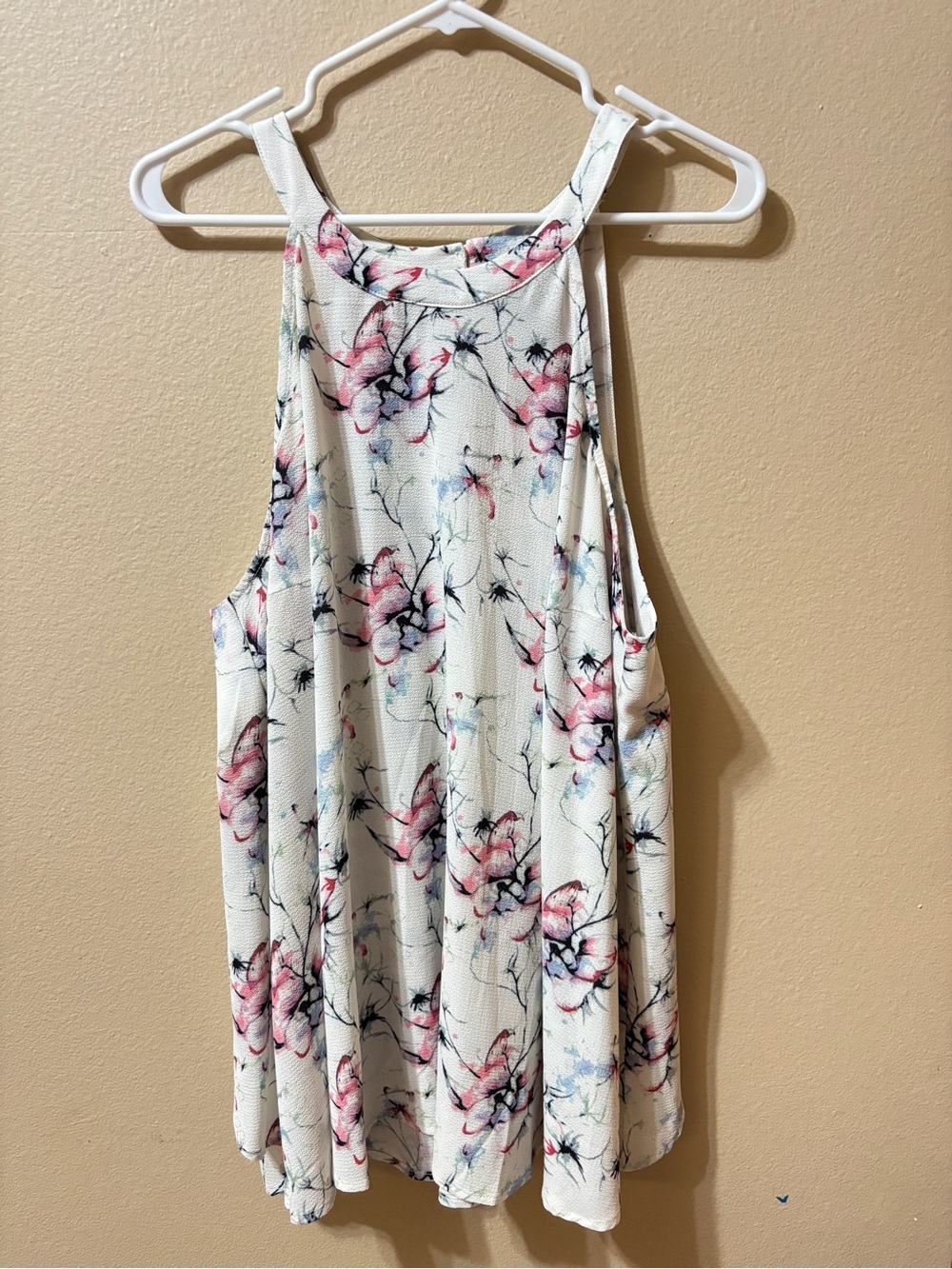 NWT Torrid Women's Top Size 1 US Floral Keyhole Back Sleeveless Feminine